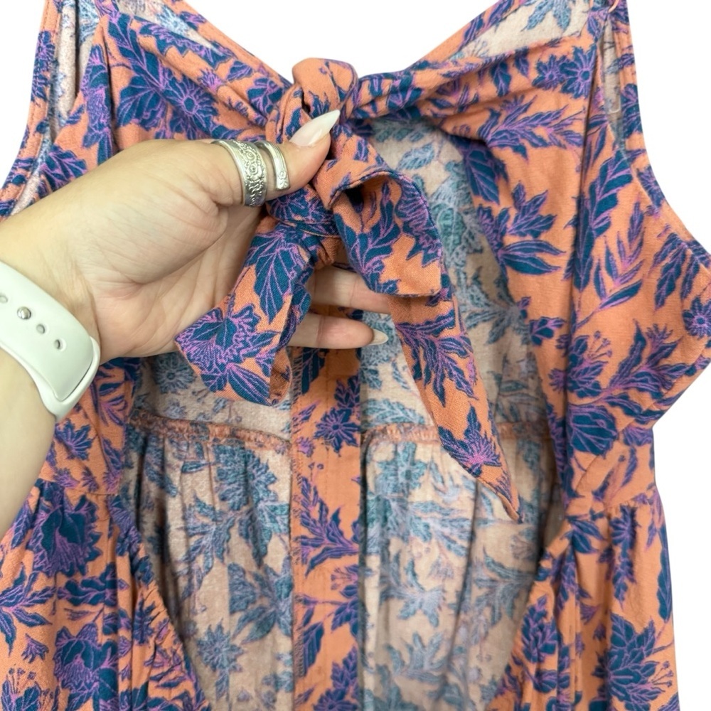 Universal Thread Faux Button- Front/Open Back Dress - Picture 9 of 11
